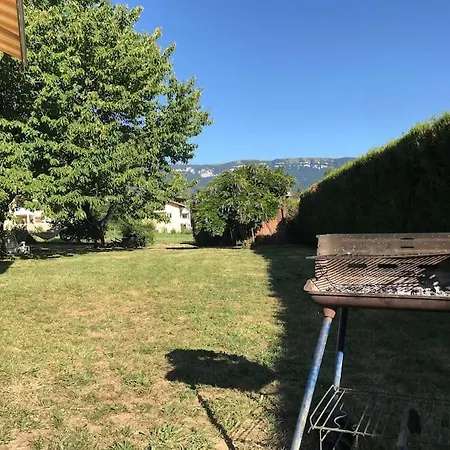 Comme Chez Mamie, Maison Entiere 1-6 Personnes Alby-sur-Cheran Exterior photo